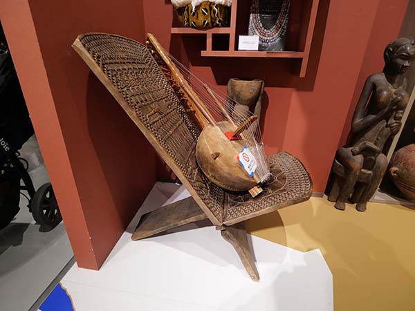 万博赤道マリ館