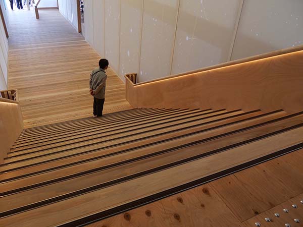 関西万博バーレン館