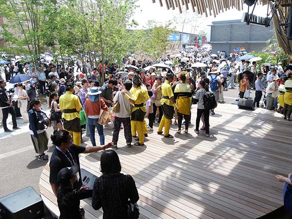 関西万博マレーシア館屋上