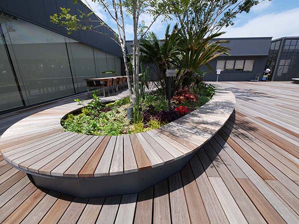 関西万博マレーシア館屋上