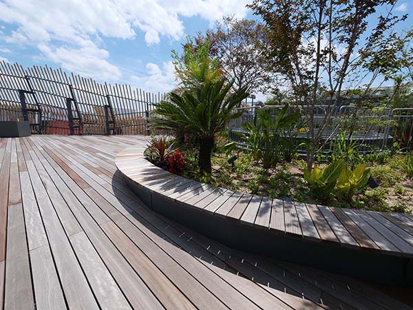 関西万博マレーシア館屋上