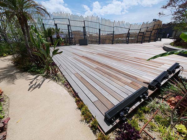 関西万博マレーシア館屋上