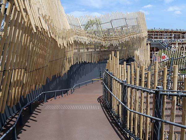 関西万博マレーシア館屋上