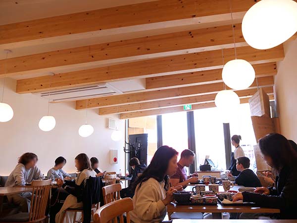 関西万博ポーランド館