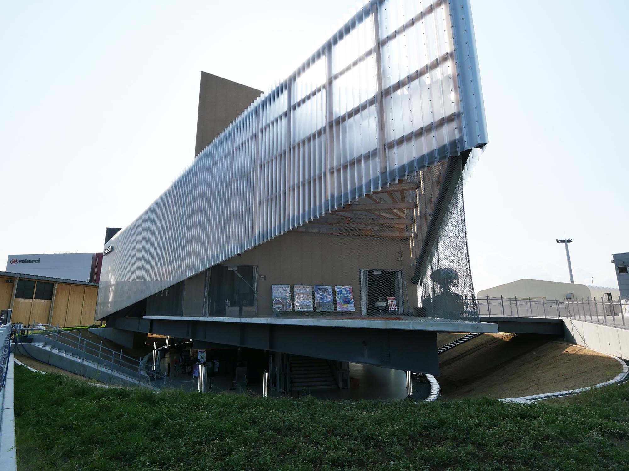 関西万博-三菱未来館