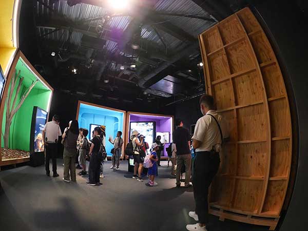 万博-ルクセンブルグ館