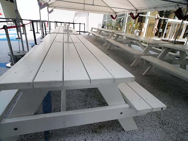 関西万博ベンチ