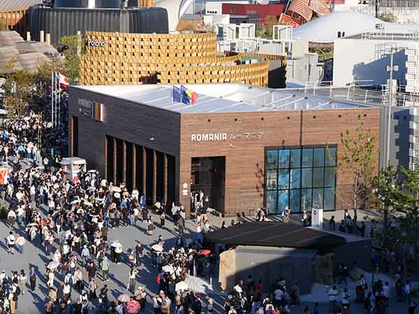 万博大屋根リングからの景色