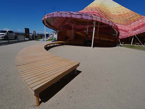 関西万博休憩所1