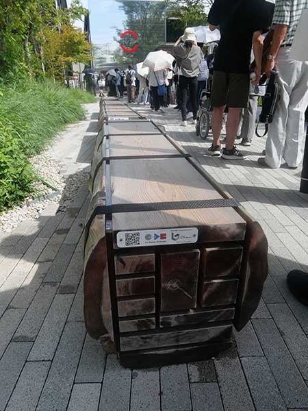 関西万博ベンチ