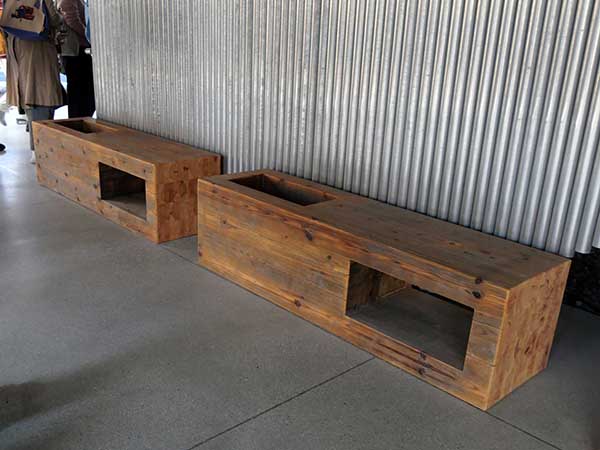 関西万博ベンチ