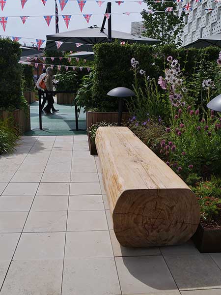 関西万博ベンチ