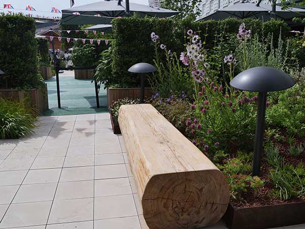 関西万博ベンチ