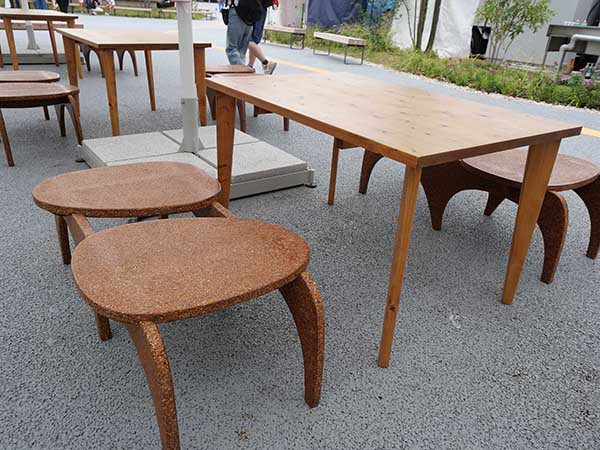 関西万博ベンチ