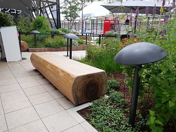 関西万博ベンチ