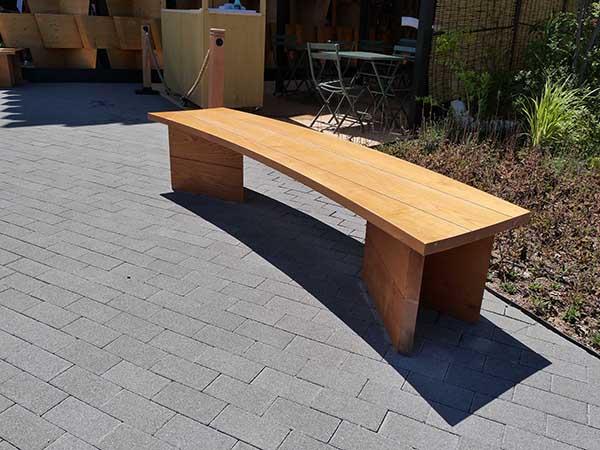 関西万博ベンチ