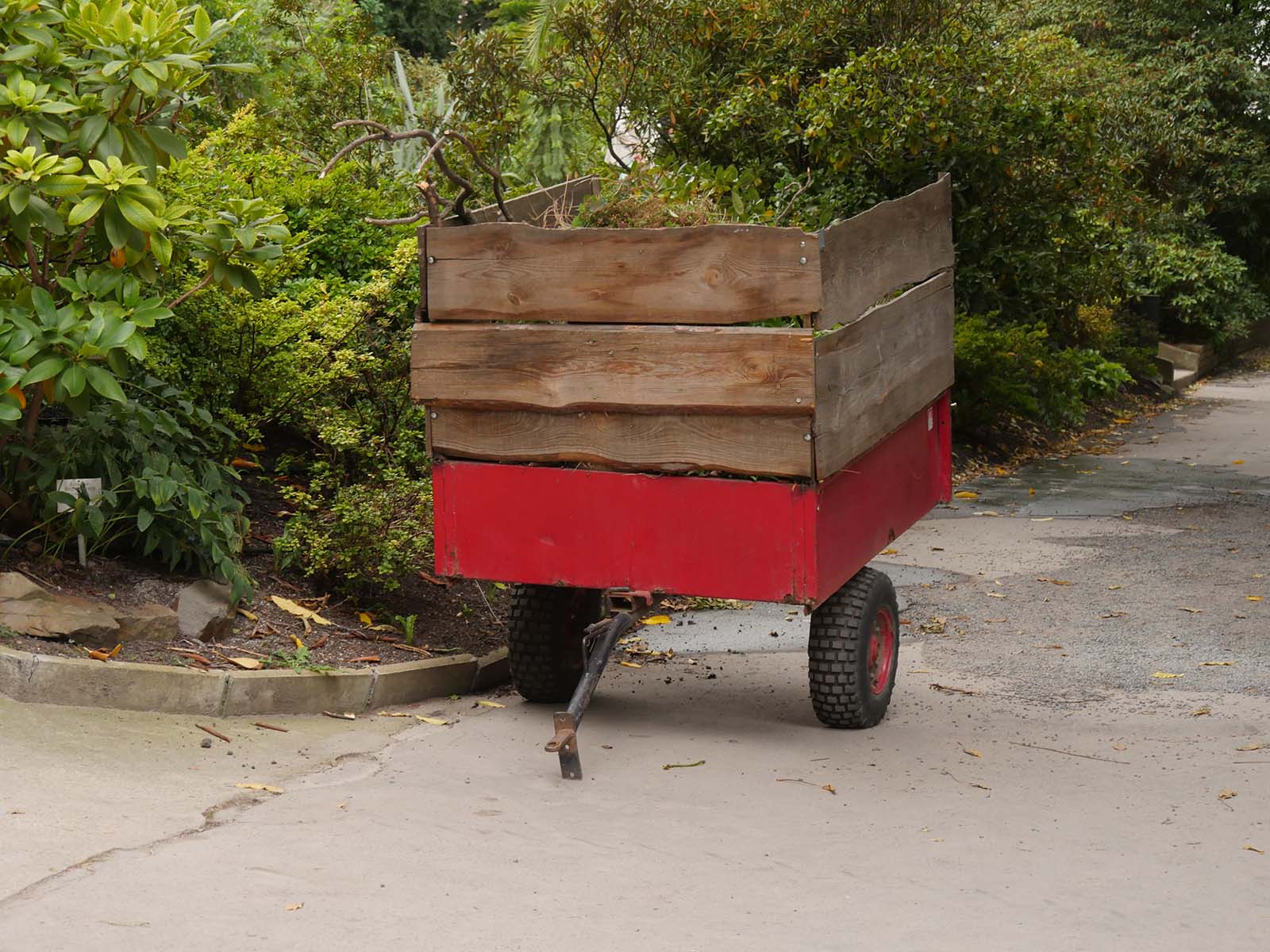 ゴミ車　チェコ　プラハ