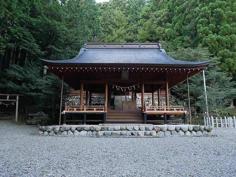 黒瀧神社の夫婦スギ