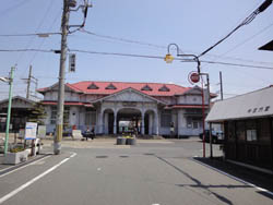 諏訪ノ森駅