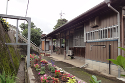 馬来田駅 花壇