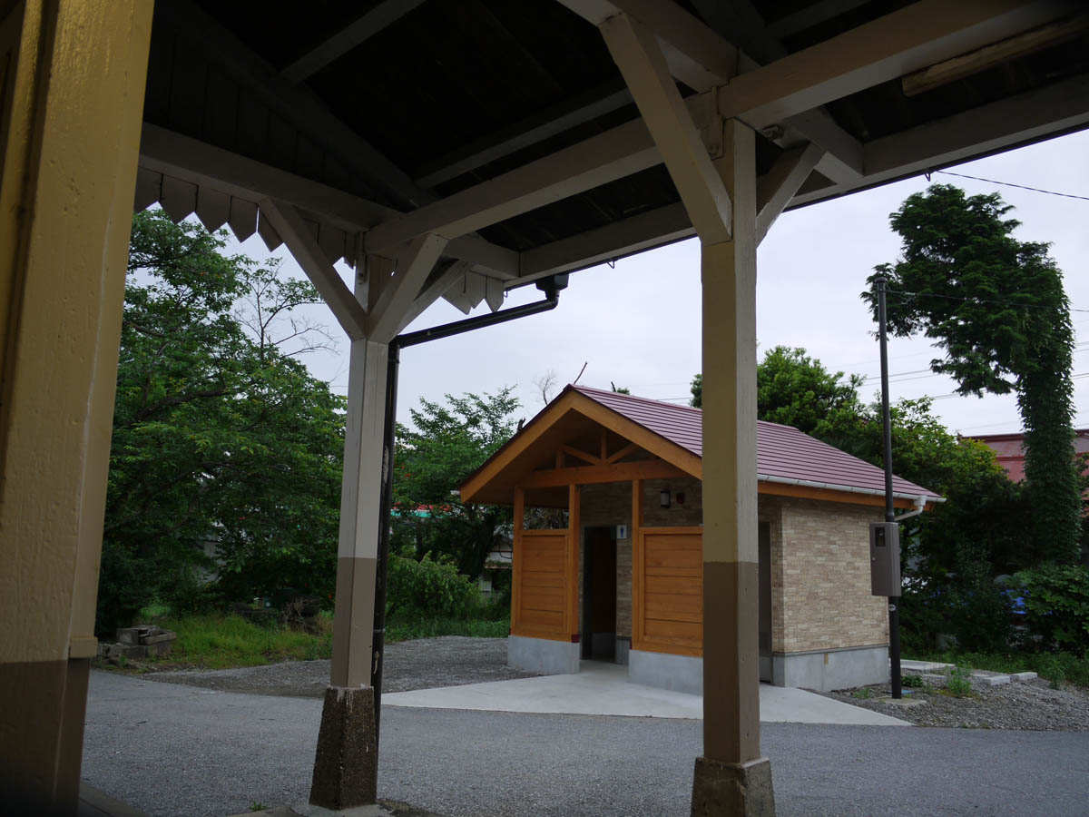 高滝駅別棟のトイレ　