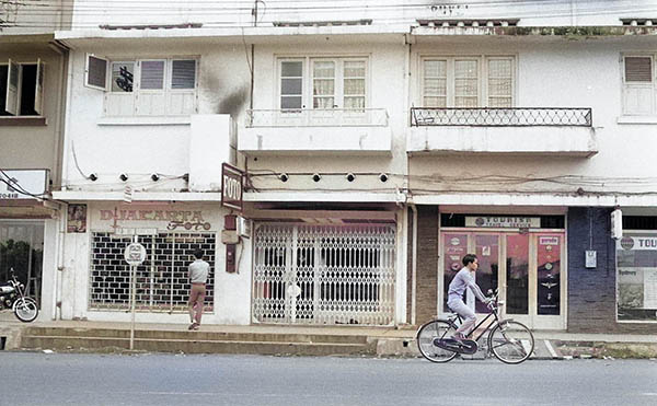 お店、商店