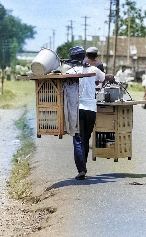 かつぐ行商